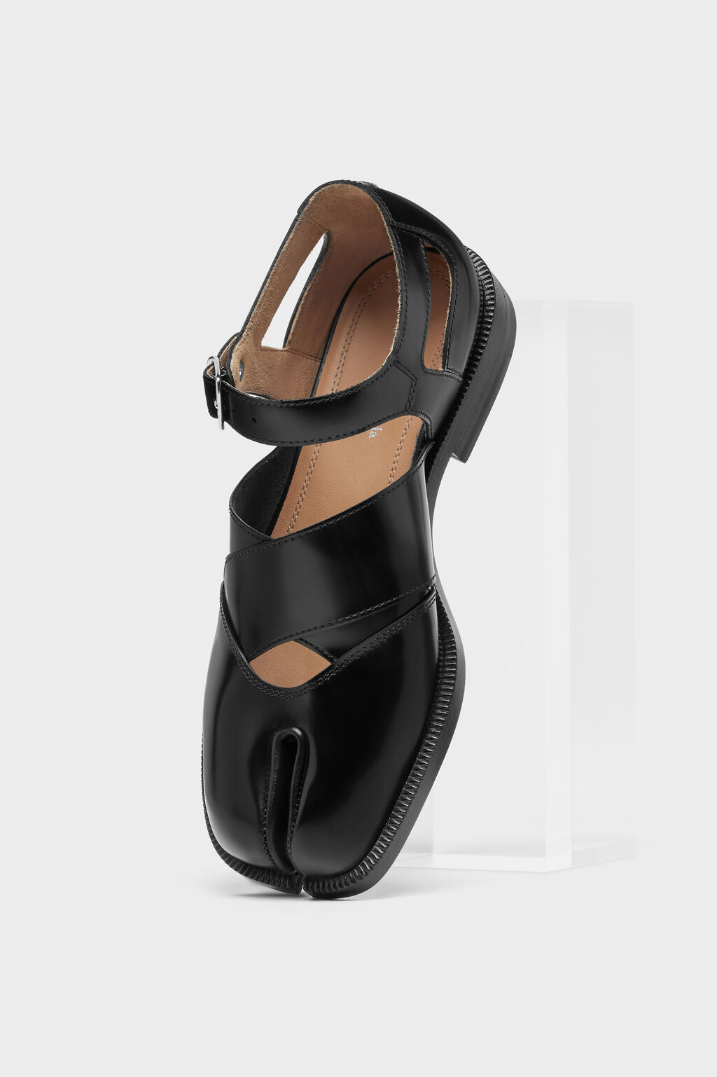 Designer Black Tabi leather sandals | Shop Online | Maison Margiela