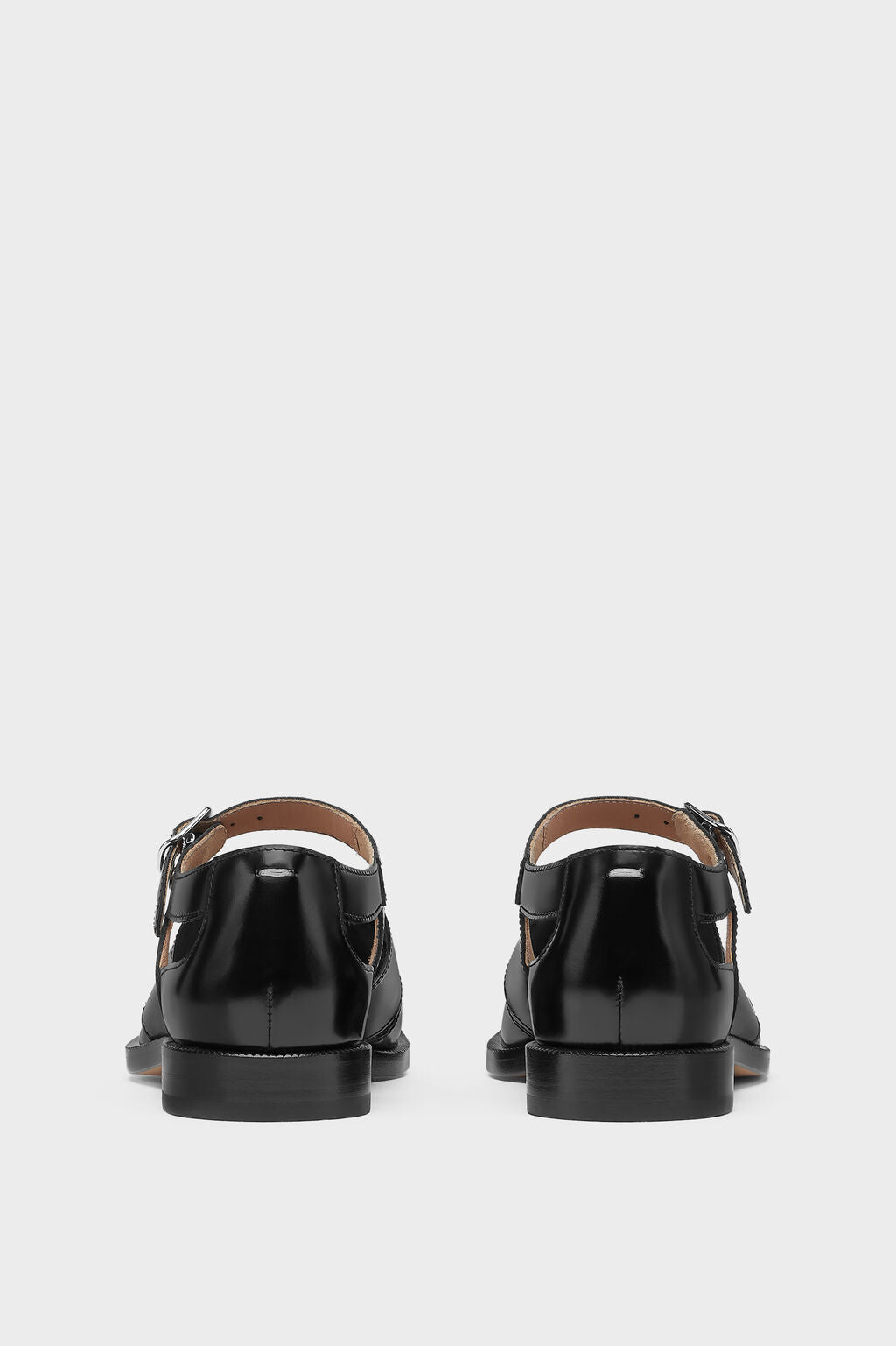 靴 Maison Margiela Tabi leather sandals 44 Designer Black Tabi leather sandals | Shop Online | Maison Margiela