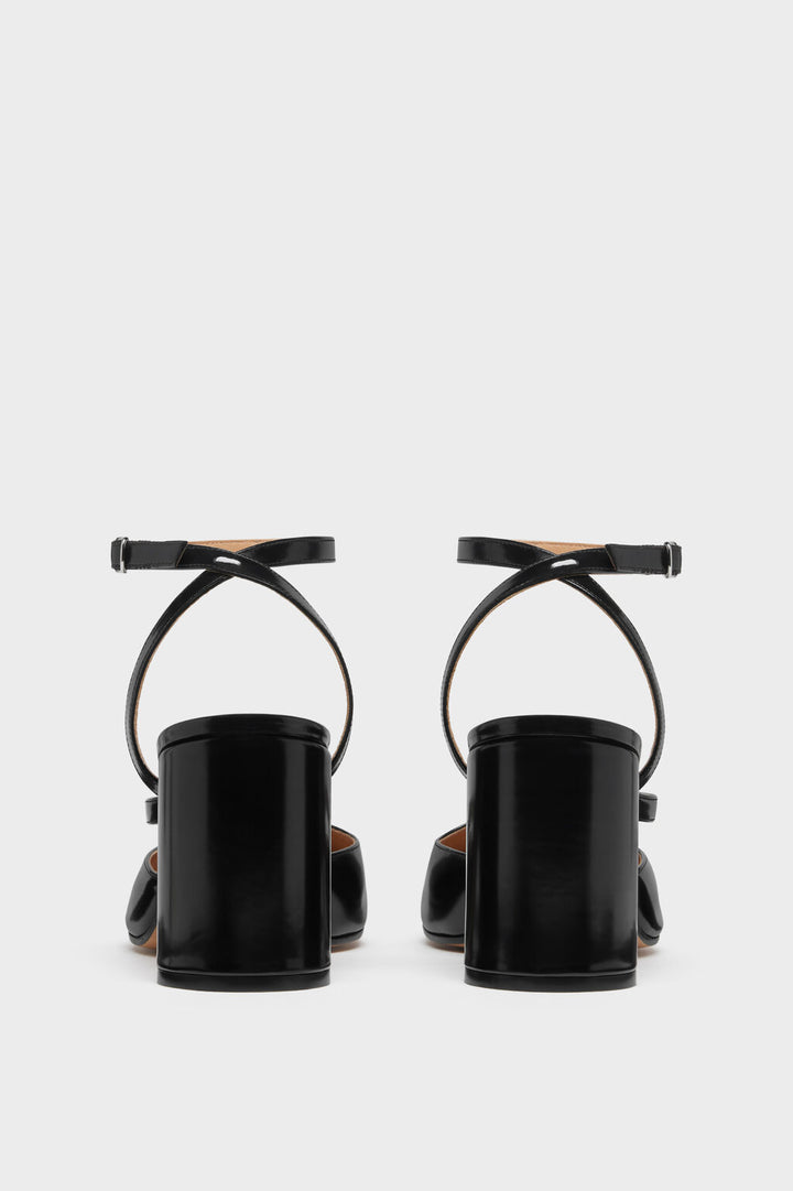 Tabi pump sandals
