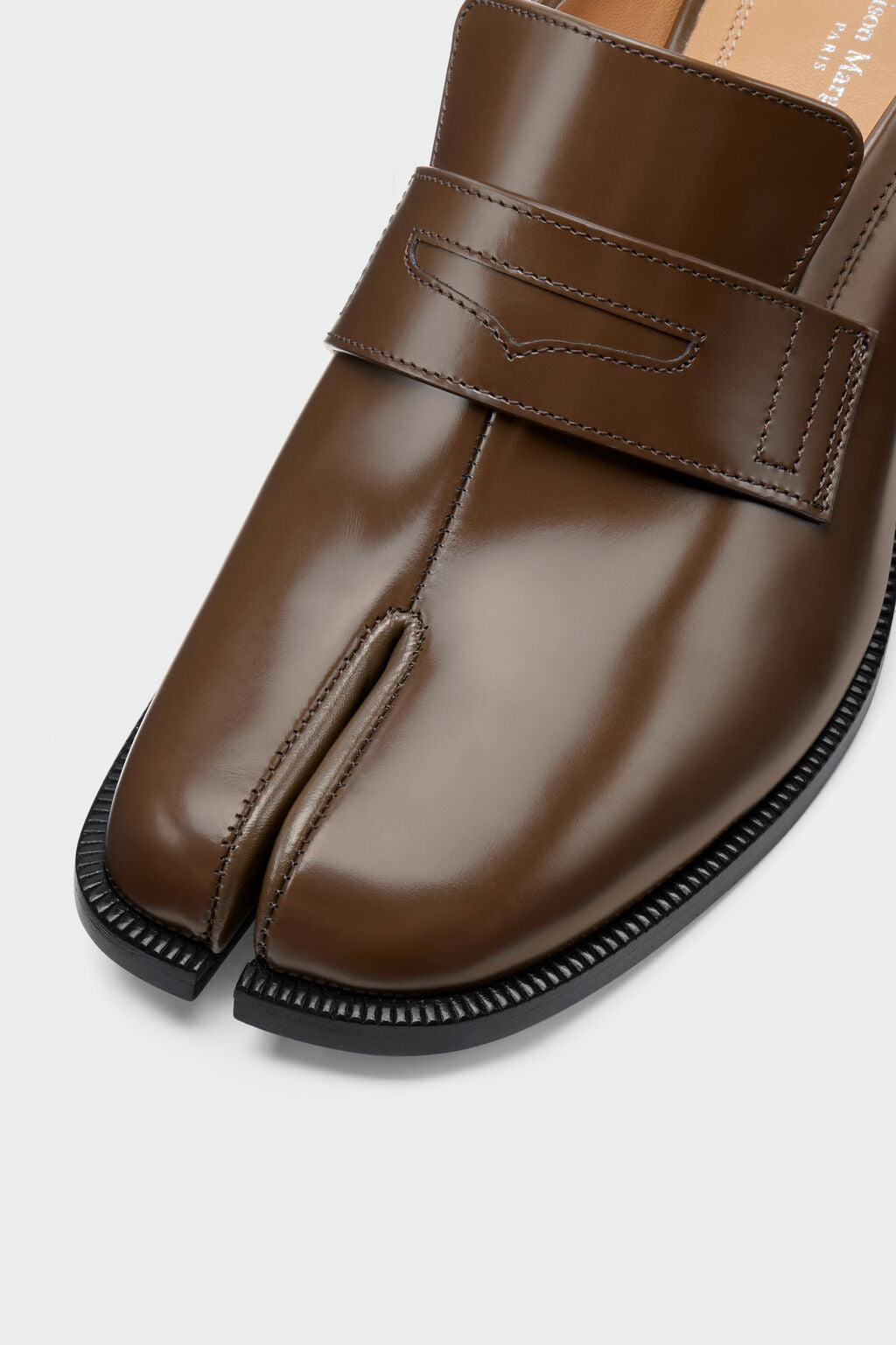 Designer BROWNS Tabi city loafer mule | Shop Online | Maison Margiela
