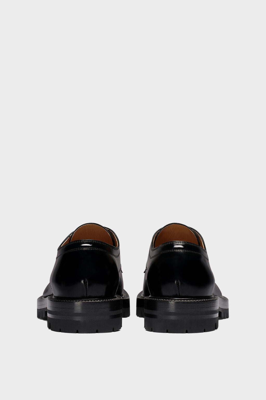Tabi lace-ups