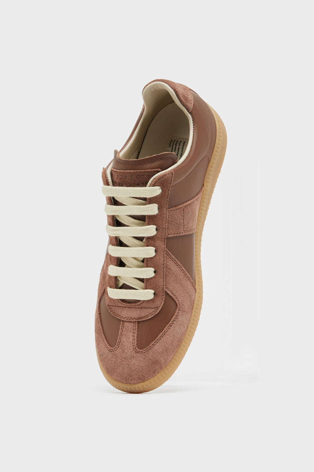 希AMagazineCuratedbyMaisonMartinMargiela Men's Sneakers Online | Designer Sneakers for Men | Maison