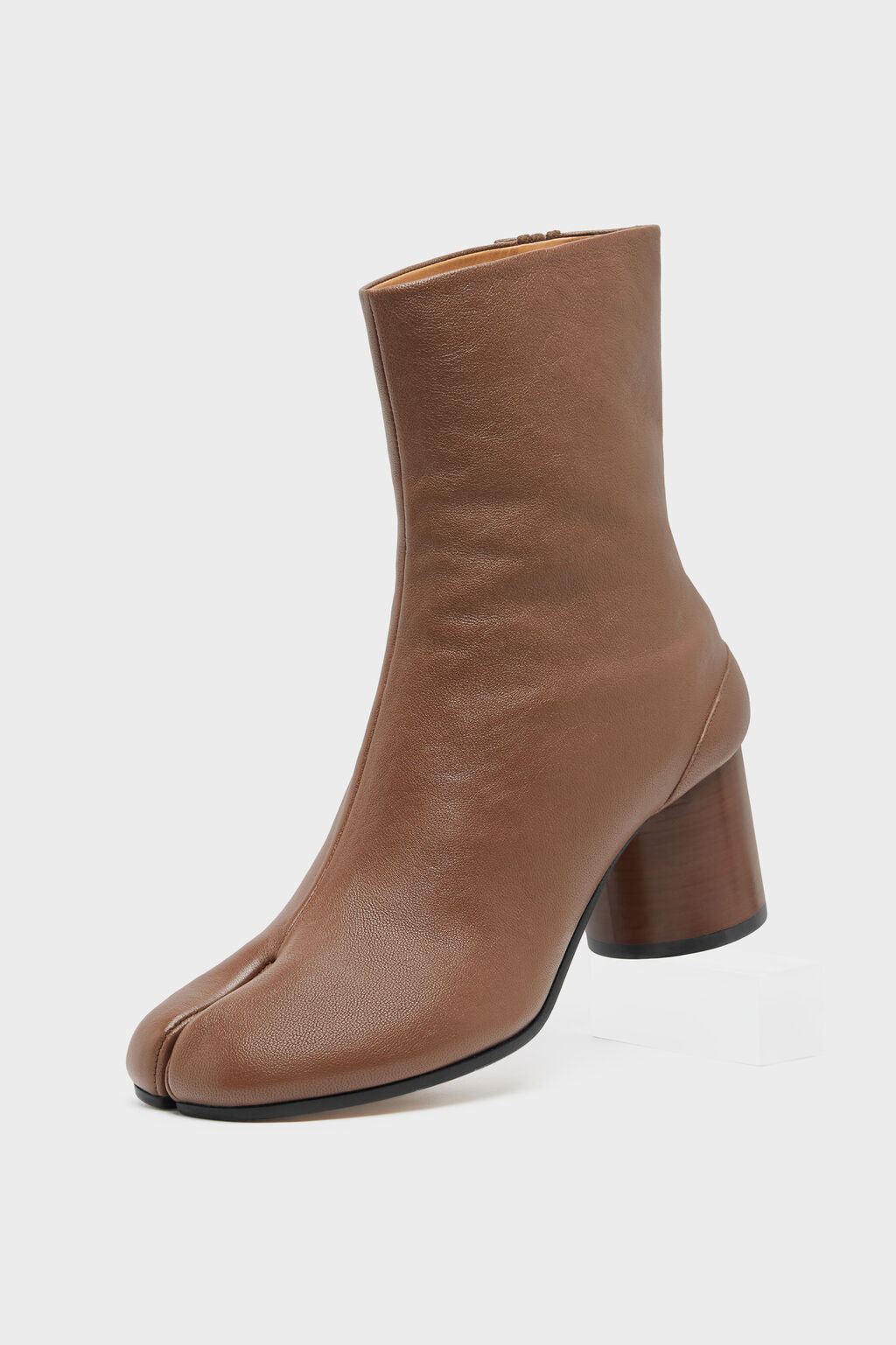Designer Brown Tabi ankle boots | Shop Online | Maison Margiela