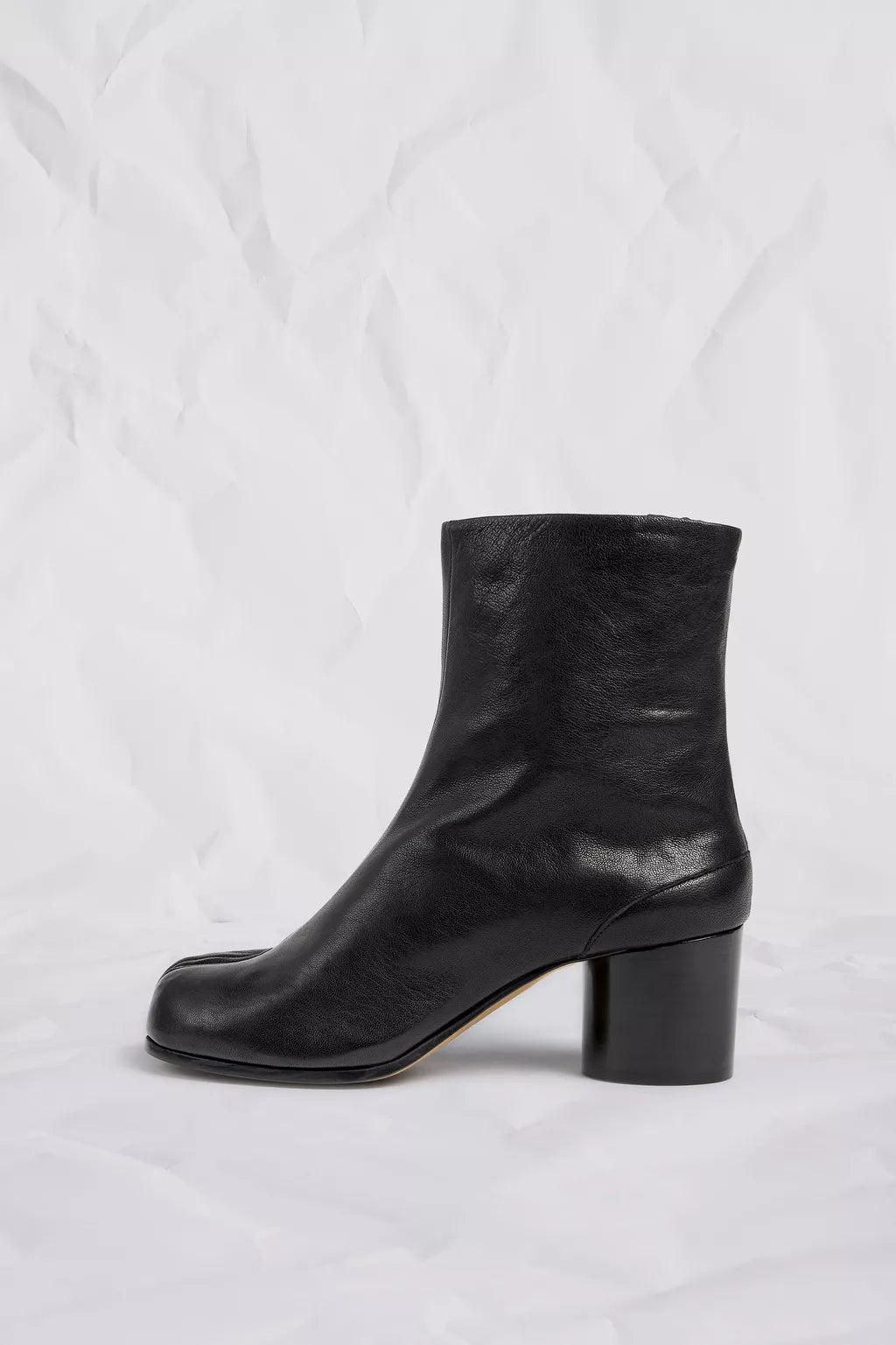 Tabi ankle boots
