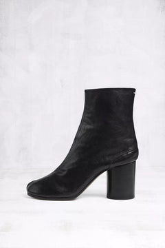 Tabi ankle boots