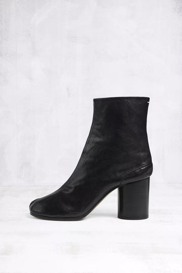 Tabi ankle boots