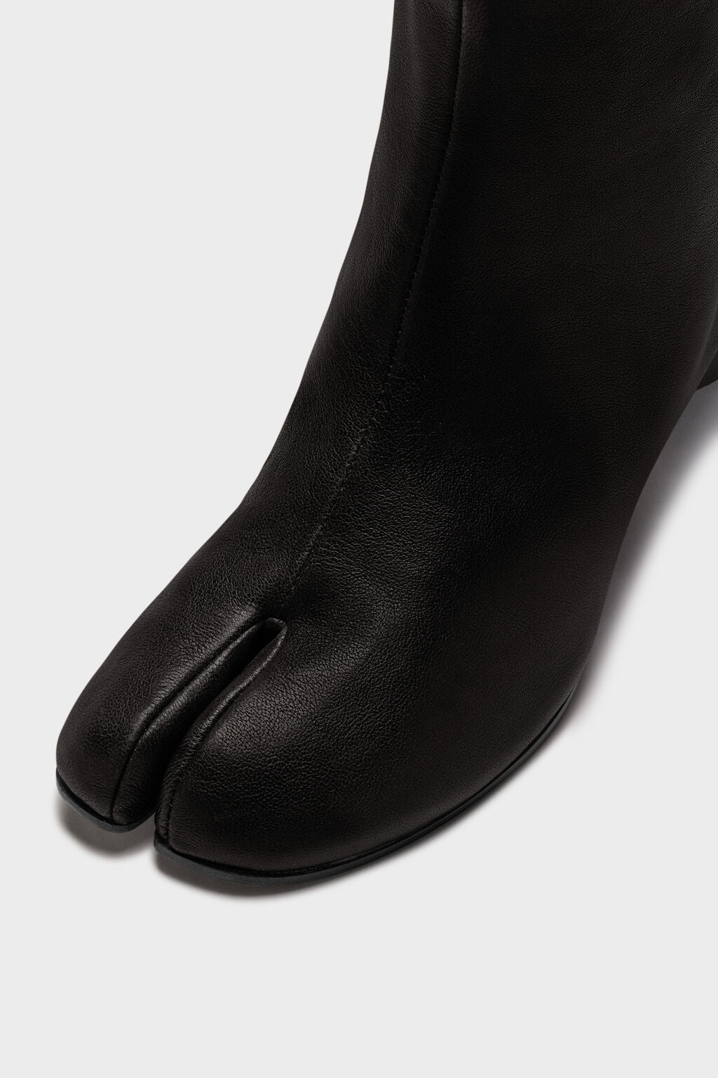 Designer Black Tabi ankle boots | Shop Online | Maison Margiela