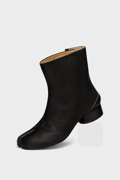 Tabi ankle boots