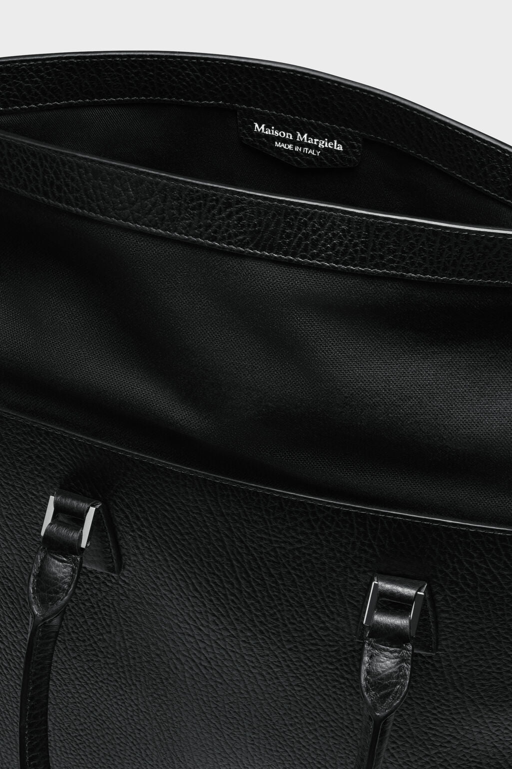 Designer Black 5AC Daily Vertical | Shop Online | Maison Margiela