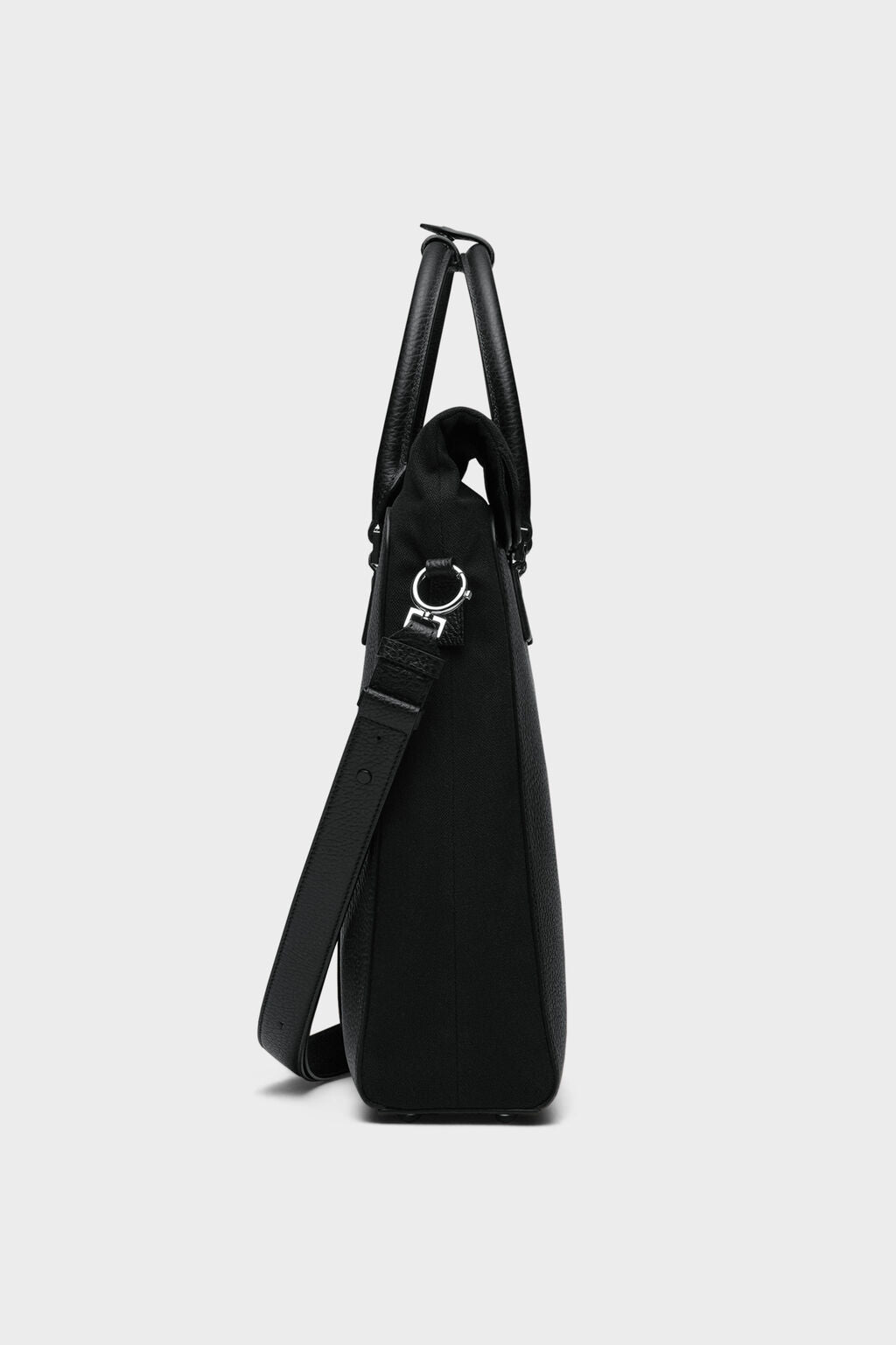 Designer Black 5AC Daily Vertical | Shop Online | Maison Margiela