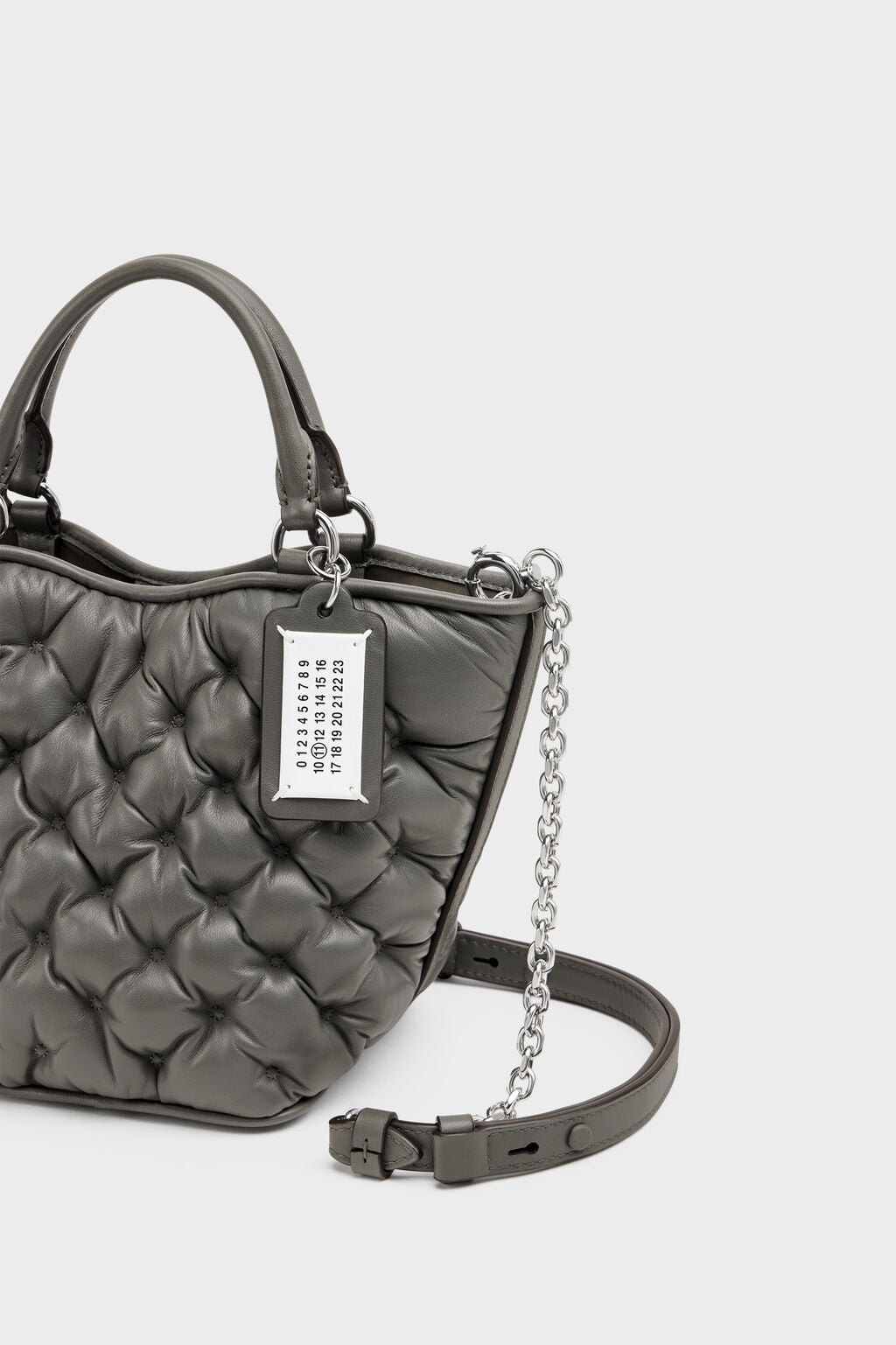 MAISON MARGIELA グレーミニ Glam Slam トート バッグ Designer Gray Glam Slam embroidery tote mini | Shop Online
