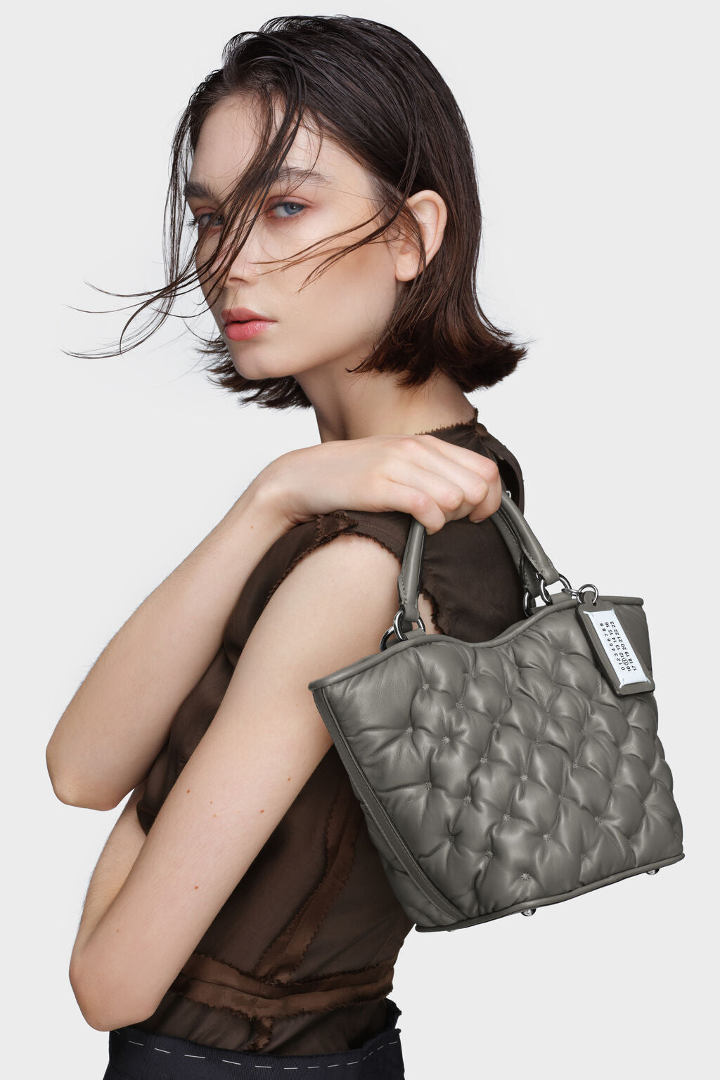 MAISON MARGIELA グレーミニ Glam Slam トート バッグ Designer Gray Glam Slam embroidery tote mini | Shop Online