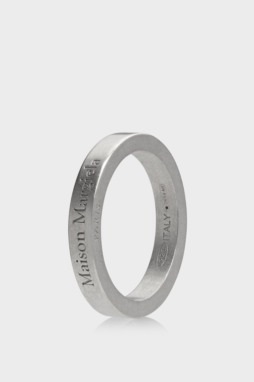 Logo ring